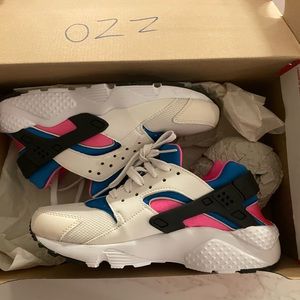 Nike huarache run sneakers